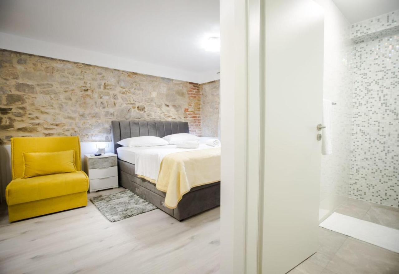 Lions Luxury Rooms Spalato Esterno foto