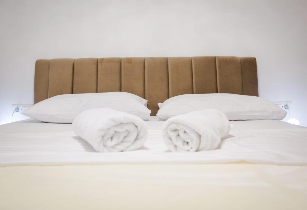 Lions Luxury Rooms Spalato Esterno foto